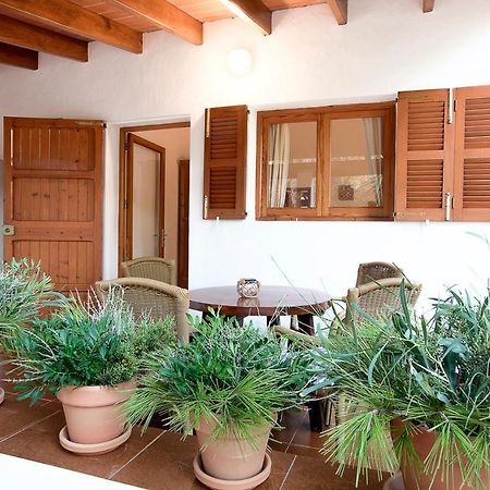 Apartamentos Molina 9-10-11 Es Caló Extérieur photo