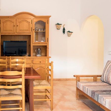 Apartamentos Molina 9-10-11 Es Caló Extérieur photo