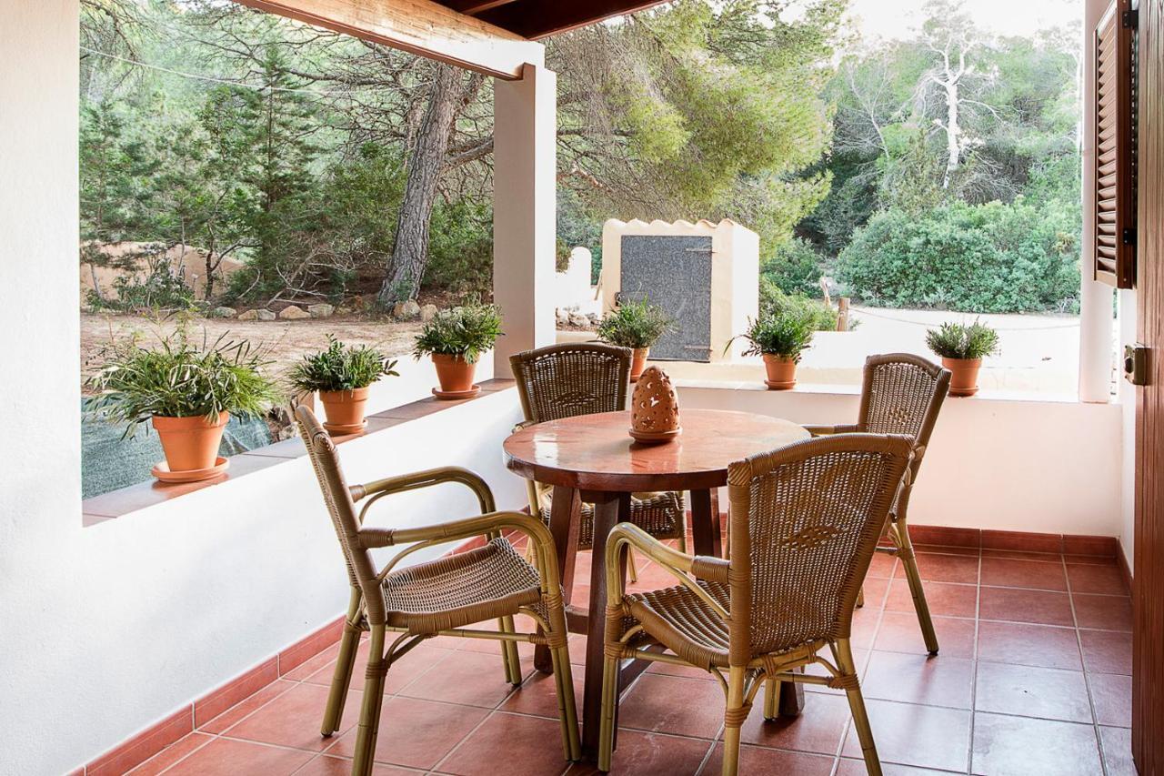 Apartamentos Molina 9-10-11 Es Caló Extérieur photo