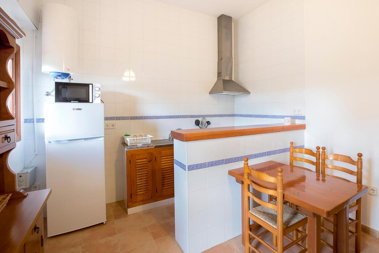 Apartamentos Molina 9-10-11 Es Caló Extérieur photo
